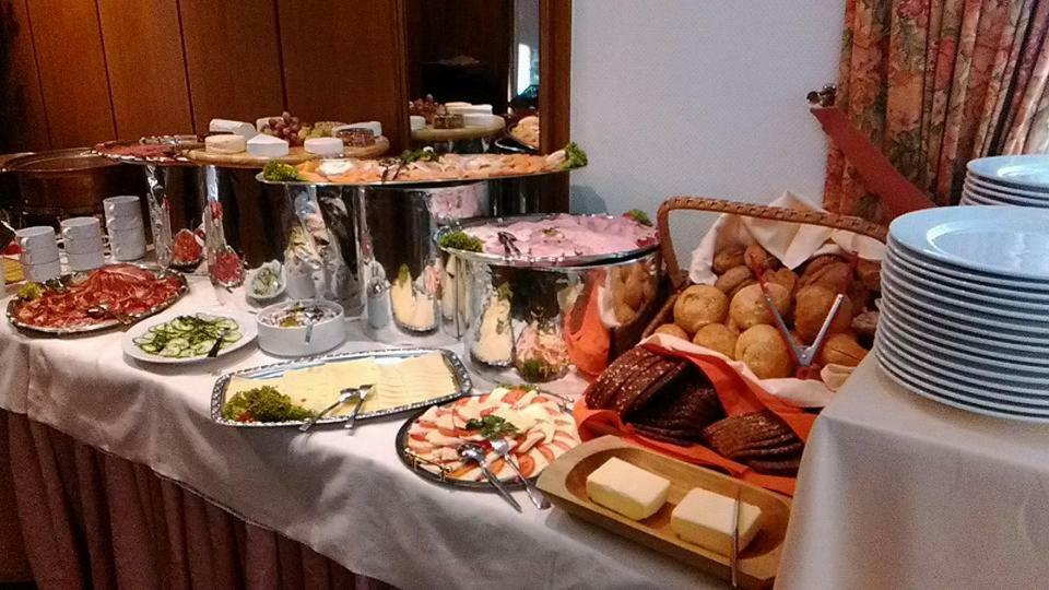Hotellerie Gasthaus Schubert การ์บเซิน ภายนอก รูปภาพ